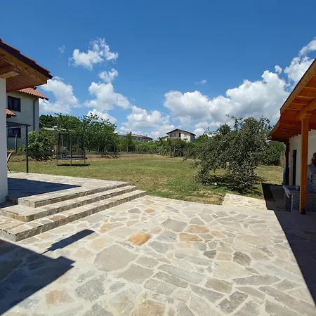 Longoz Гостевой дом 3*